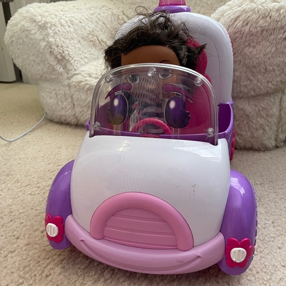 Doc mcstuffins mobile clinic - Picture 4 of 6